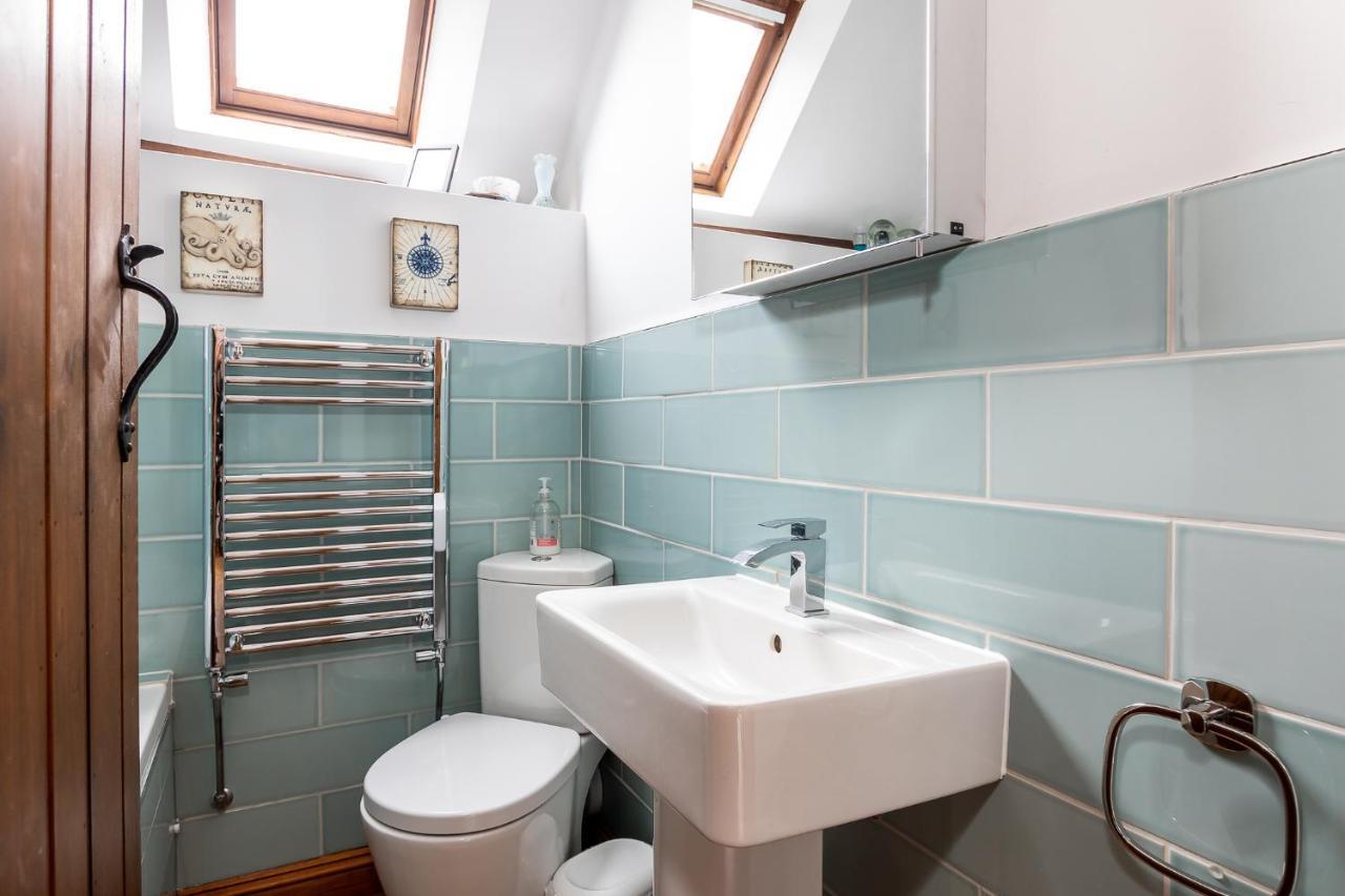 Granary Cottage - Luxury Barn Conversion Weston Subedge エクステリア 写真