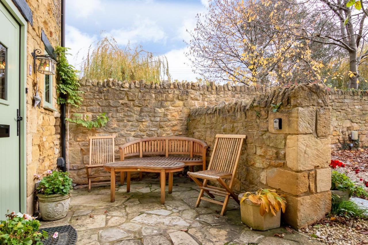 Granary Cottage - Luxury Barn Conversion Weston Subedge エクステリア 写真